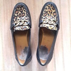 Anne Klein iflex Aklila Classy Leopard & Black Loafers Gold Chain Comfort Dreesy